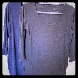 Set of 2 Motherhood maternity tops. Super comfy!